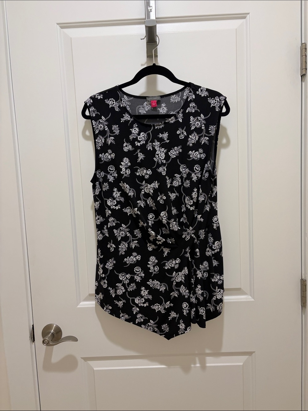 Vince Camuto Black and White Floral Sleeveless Top